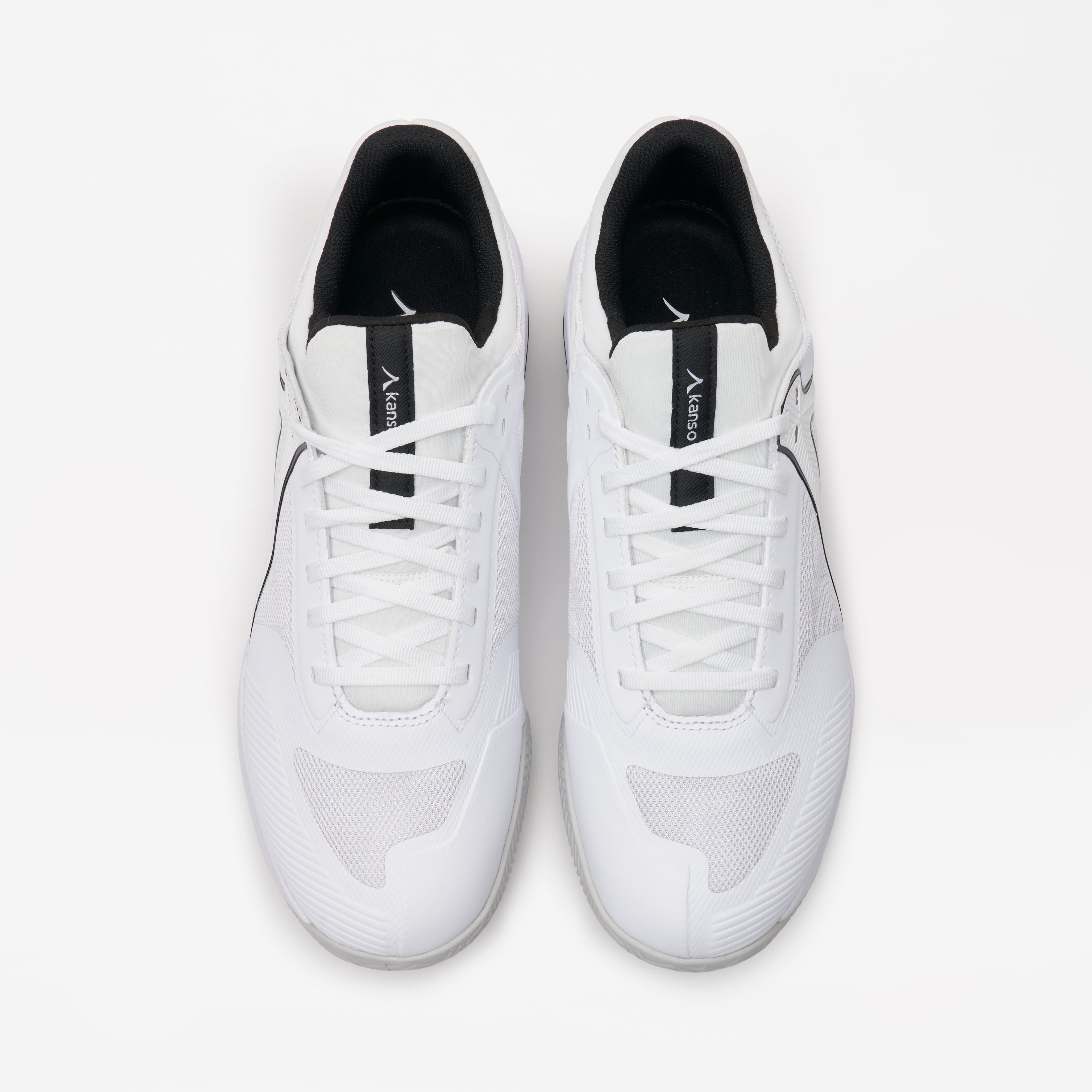 EQ SoftCourt White/Black