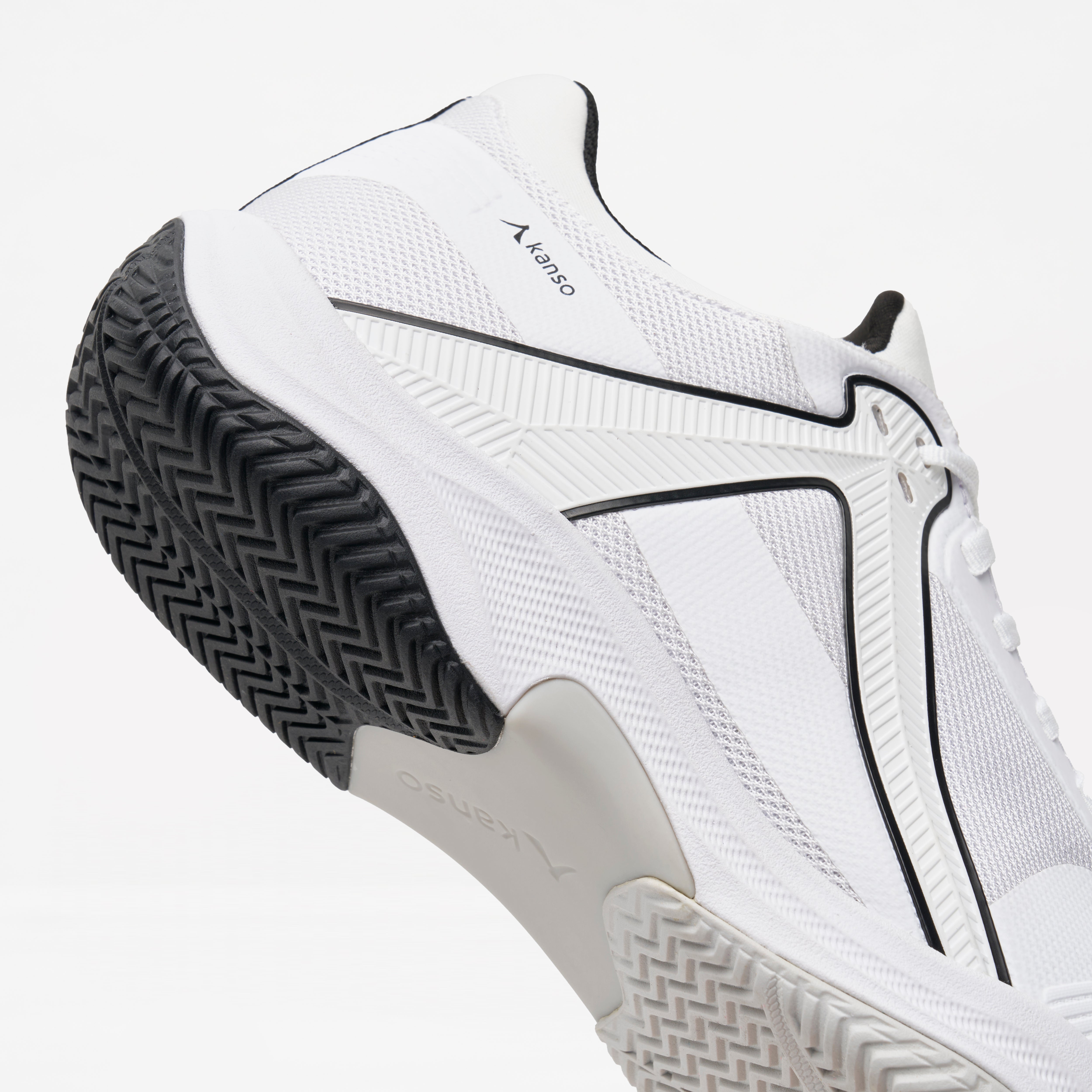 EQ SoftCourt White/Black
