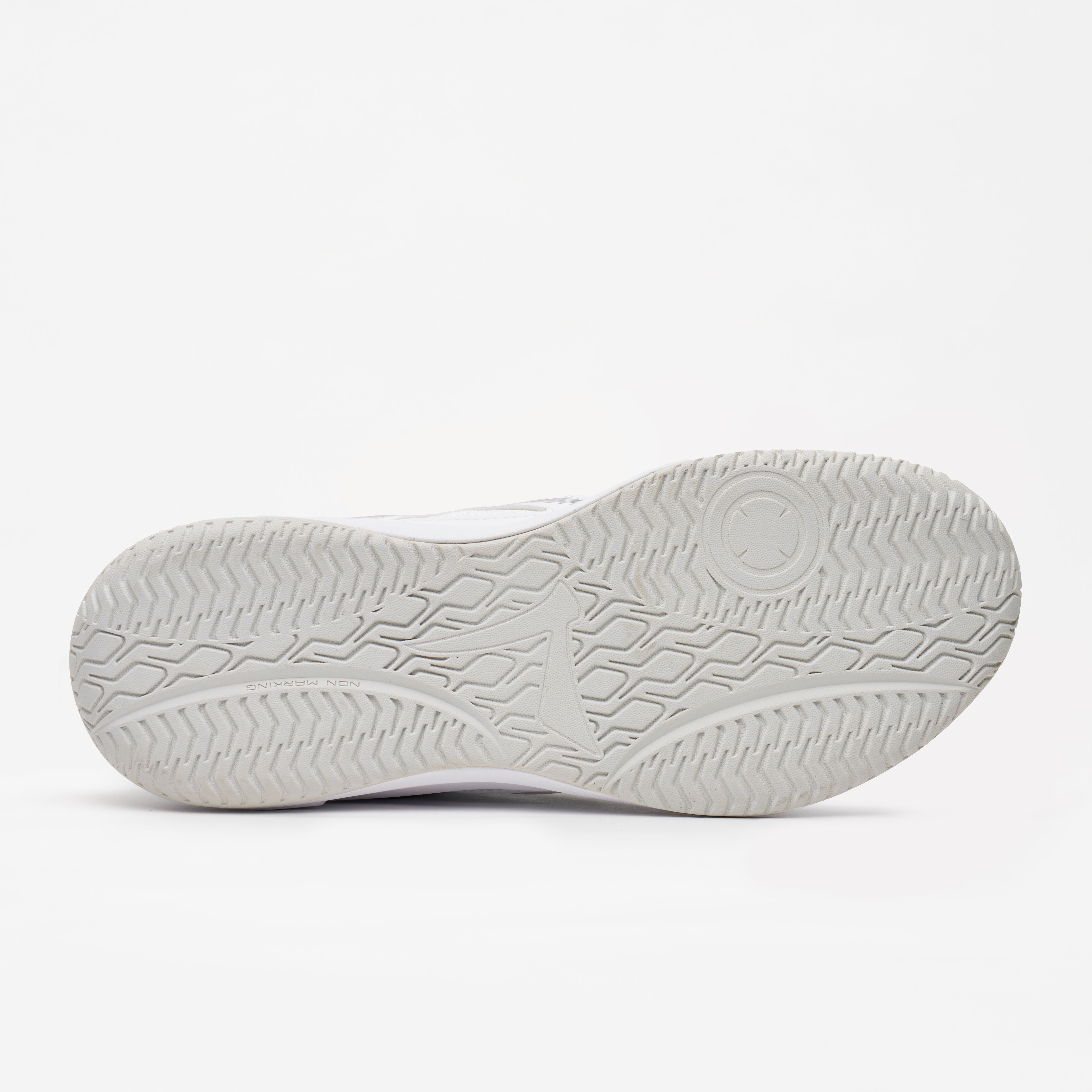 Takumi HardCourt White/Black