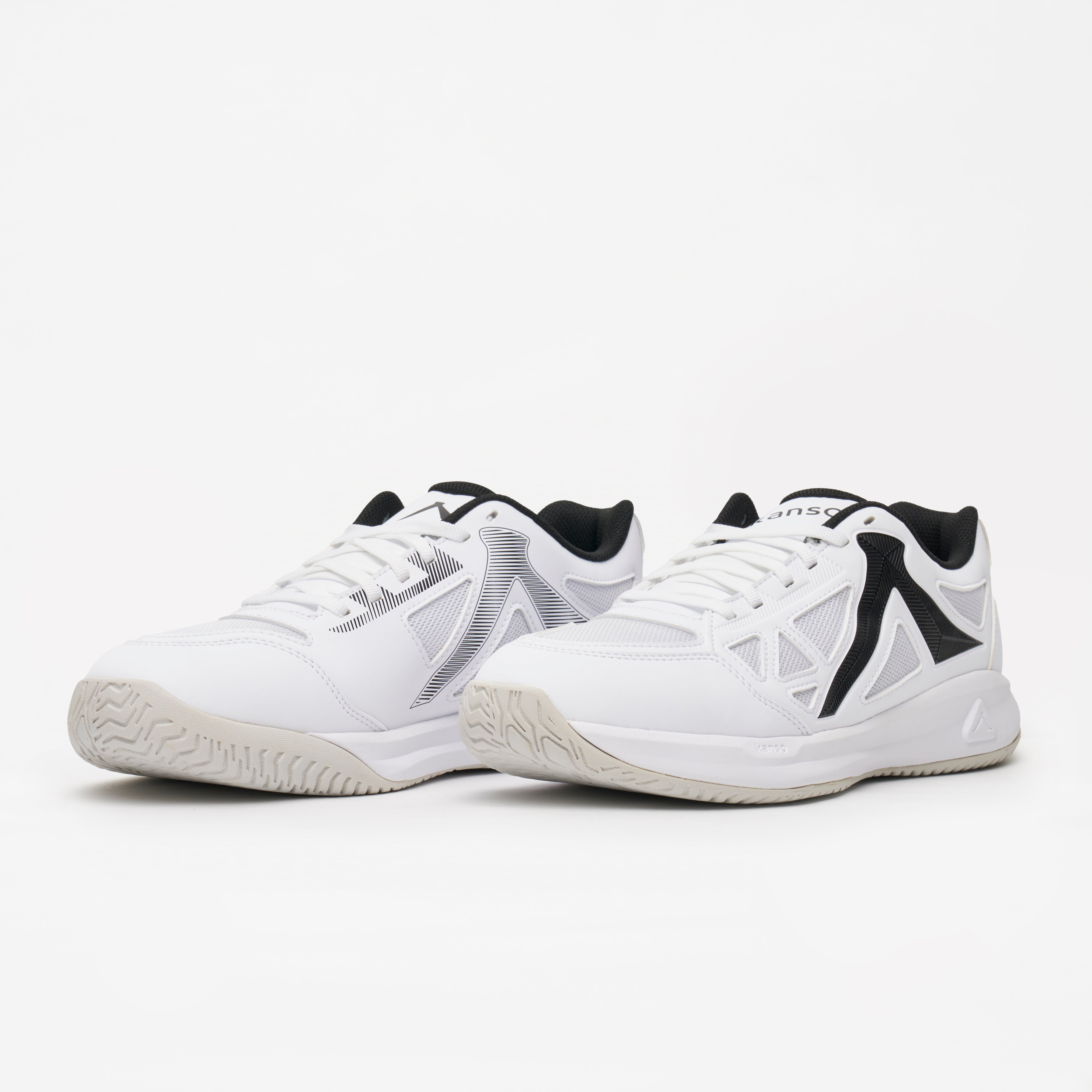 Takumi HardCourt White/Black