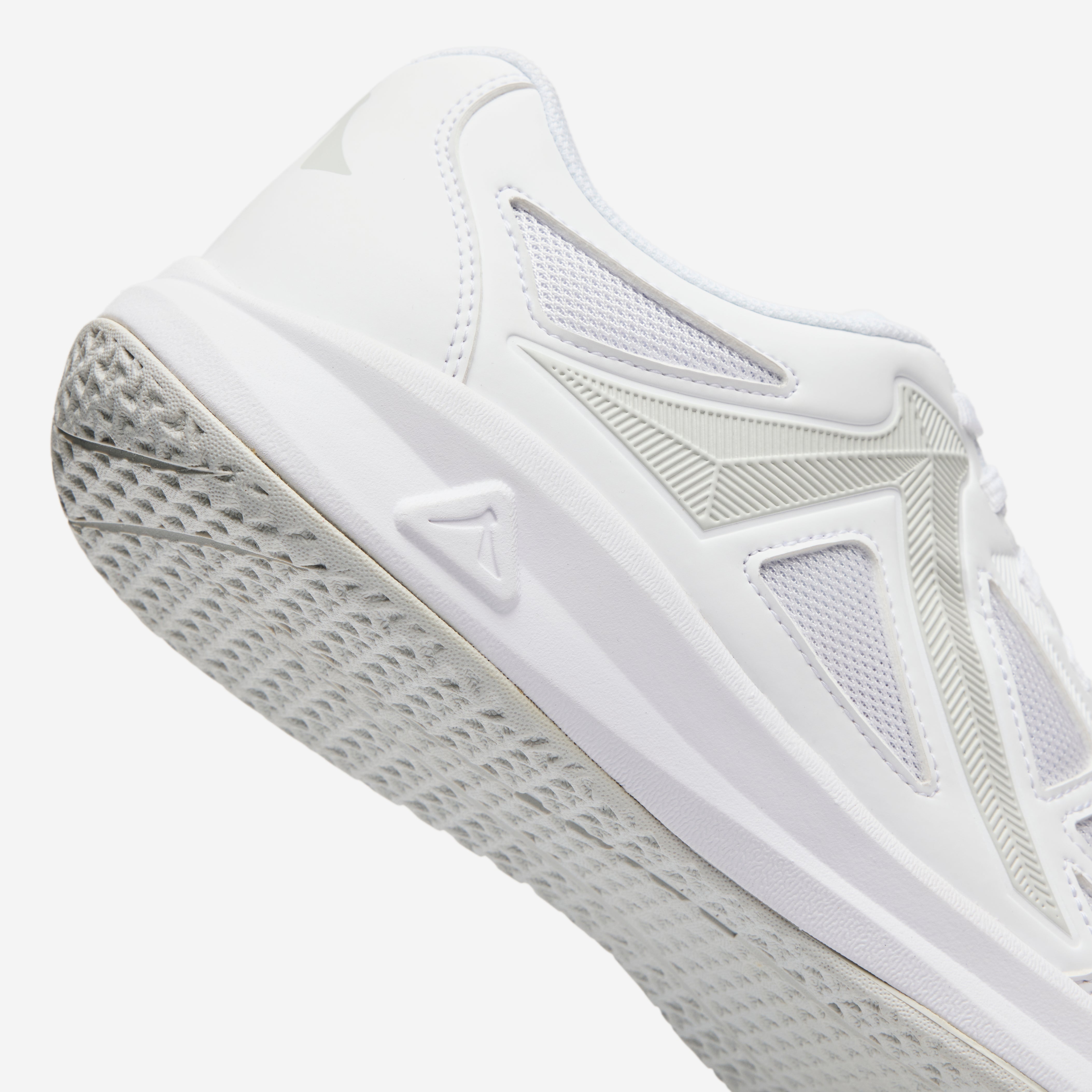 Takumi ID - White